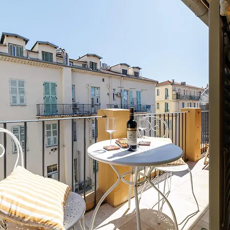 Appartement Negrin - Romantical Terrace - 2 Min From The Sea Nice